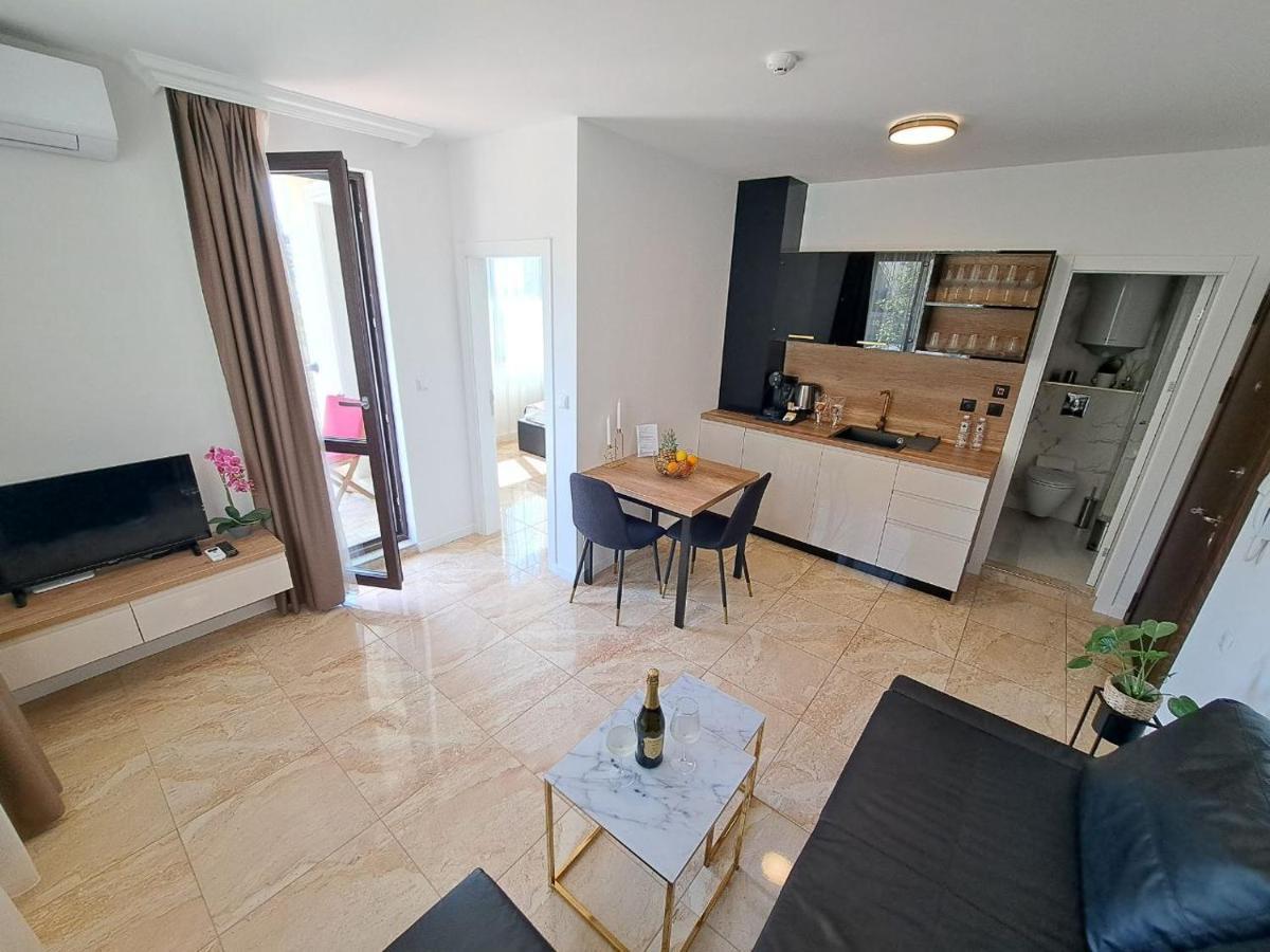 Onyx 2 Private Apartments Sveti Vlas Exteriér fotografie